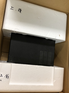 梱包内 上面 前後 記載
